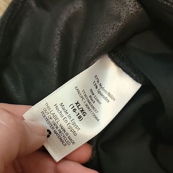 Time and Tru Pull On Pleather Legging Pants ~ Sz XL 16-18 ~ Black ~ Mid Rise - Picture 5 of 7